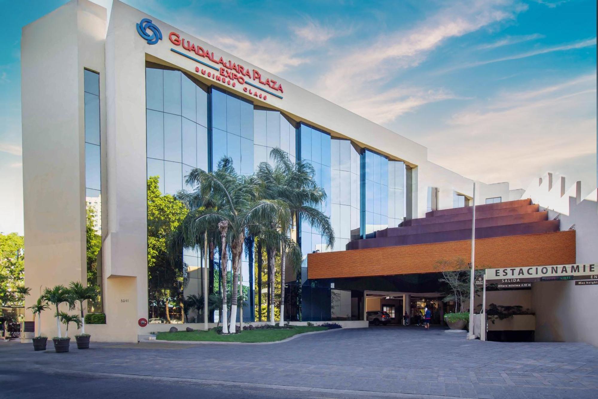 Hotel Guadalajara Plaza Expo Exterior foto